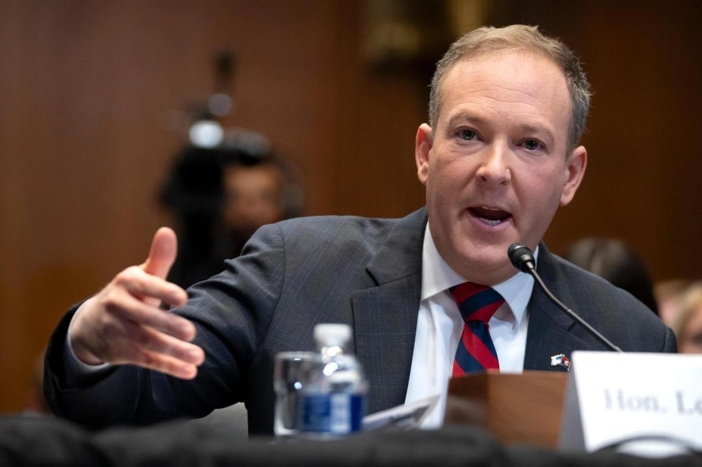 The Senate confirms that Zeldin directs the Environmental Protection Agency

/crypto news